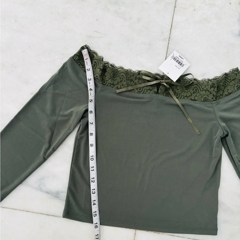 Forever 21 Crop Top Green Lace Trim Off Shoulder Long Sleeve L NWT Coquette 90s